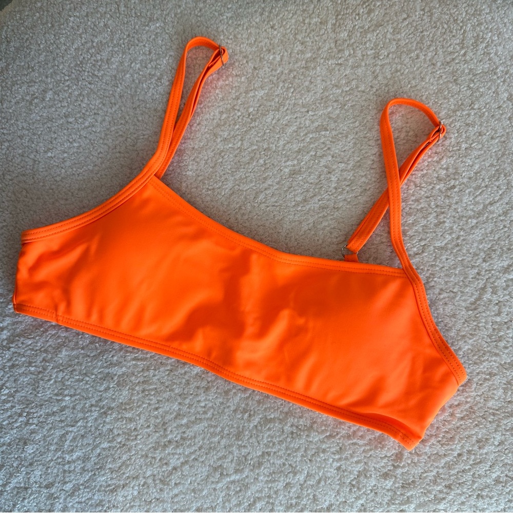 🧡NEW Bikini top🧡